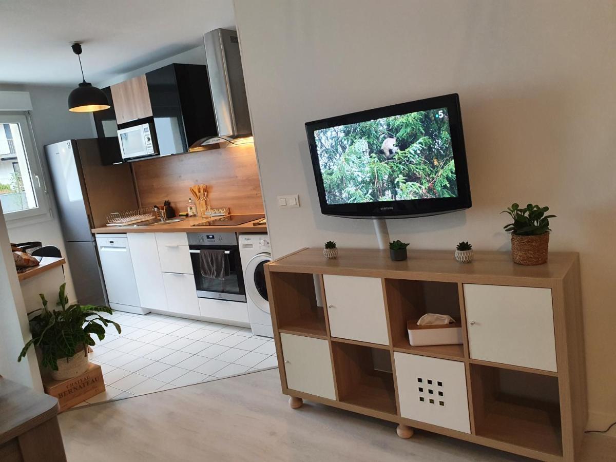 Magnifique Appartement Avec Garage Prive Et Terrasse 랭스 외부 사진